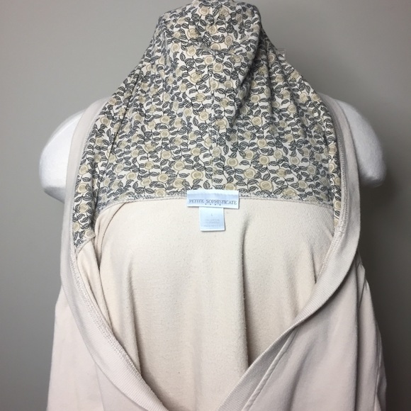 Petite Sophisticate Hoodie Sweatshirt; Low-Neckline; Size Large - Picture 8 of 8